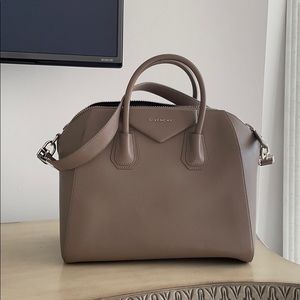 Givenchy Medium Antigona Bag